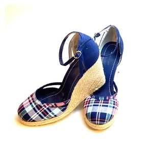 Tommy Hilfiger shoe size 9